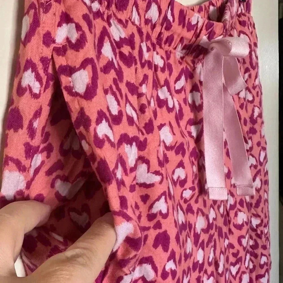 Victoria’s Secret Pink Print Flannel Pajama Pants with Pockets in Size Small - Picture 3 of 5